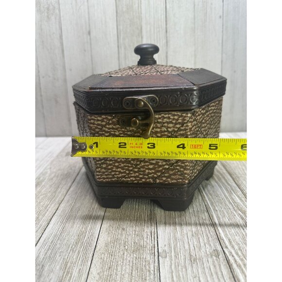 Vintage Wooden Storage Box Jewelry Keepsakes Hexagonal Shape Hinged Lid - Picture 11 of 12